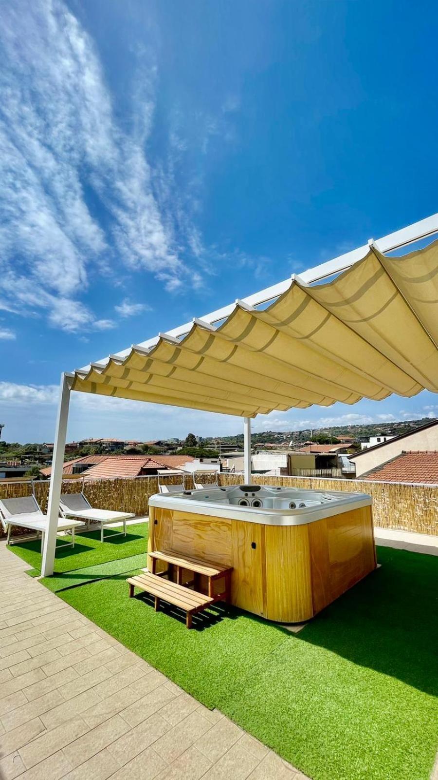 Oasi Perla Del Mare Rooms อาชิ กัสเตลโล ภายนอก รูปภาพ